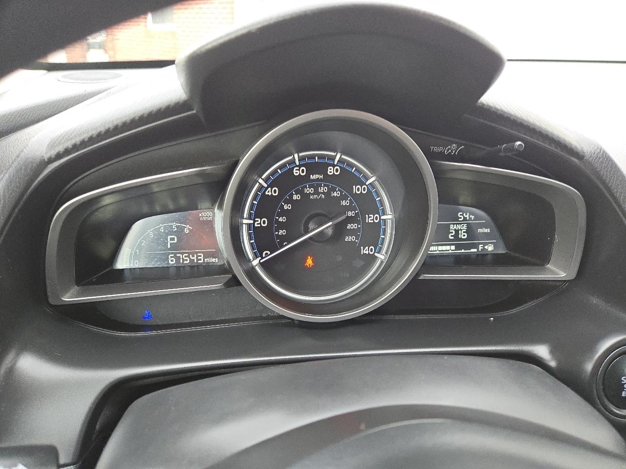 Toyota Yaris LE Hatchback 2020