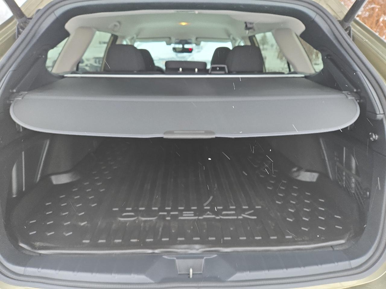 Subaru Outback Premium 2022