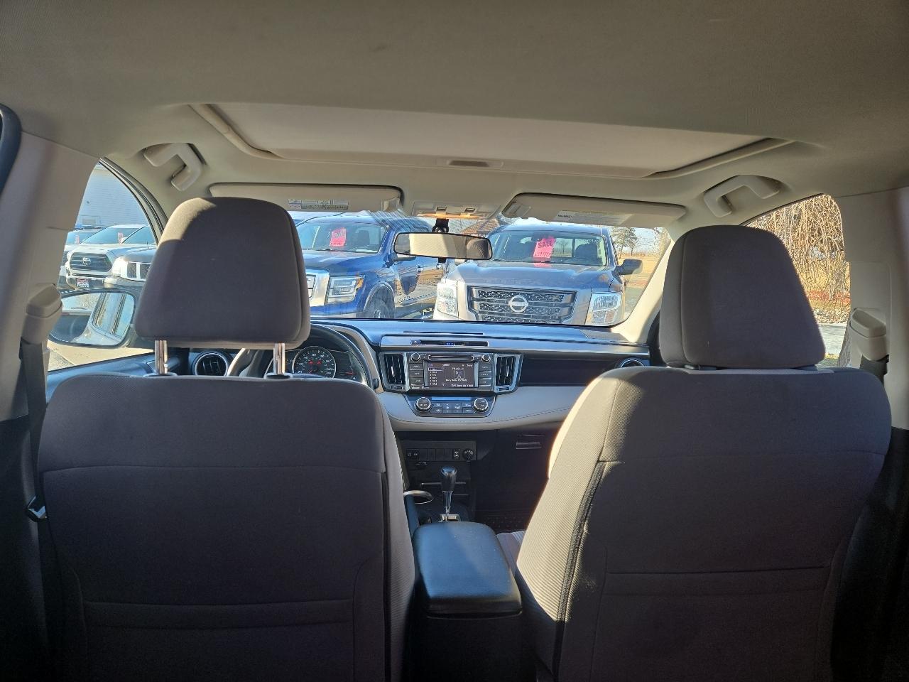 Toyota RAV4 XLE FWD 2014