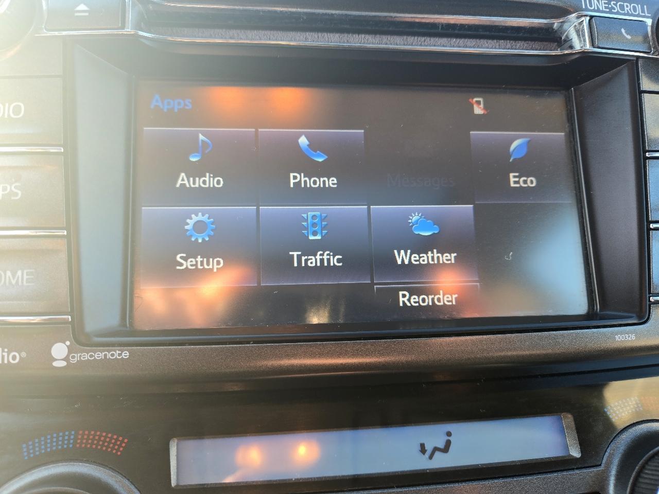 Toyota RAV4 XLE FWD 2014