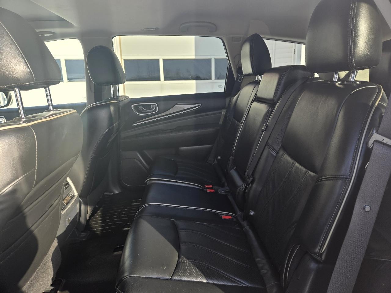 Infiniti QX60 Base AWD 2017