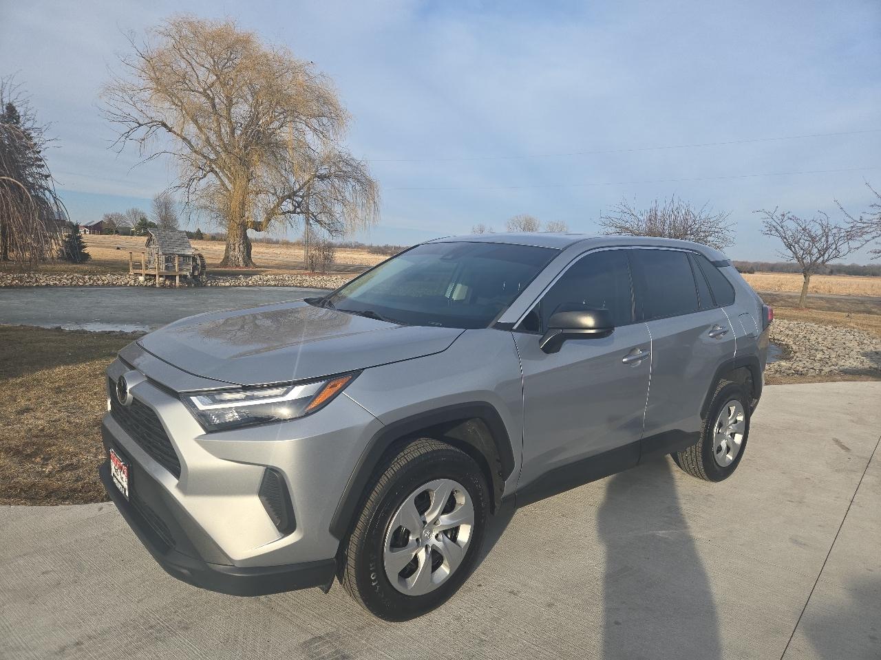 2023 Toyota RAV4 LE