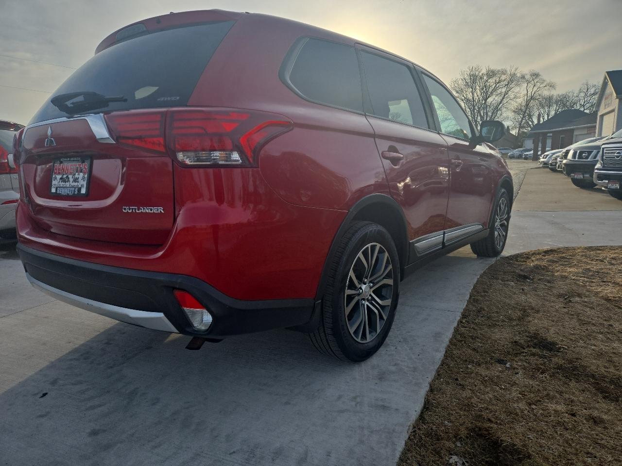 Mitsubishi Outlander SEL AWD 2018