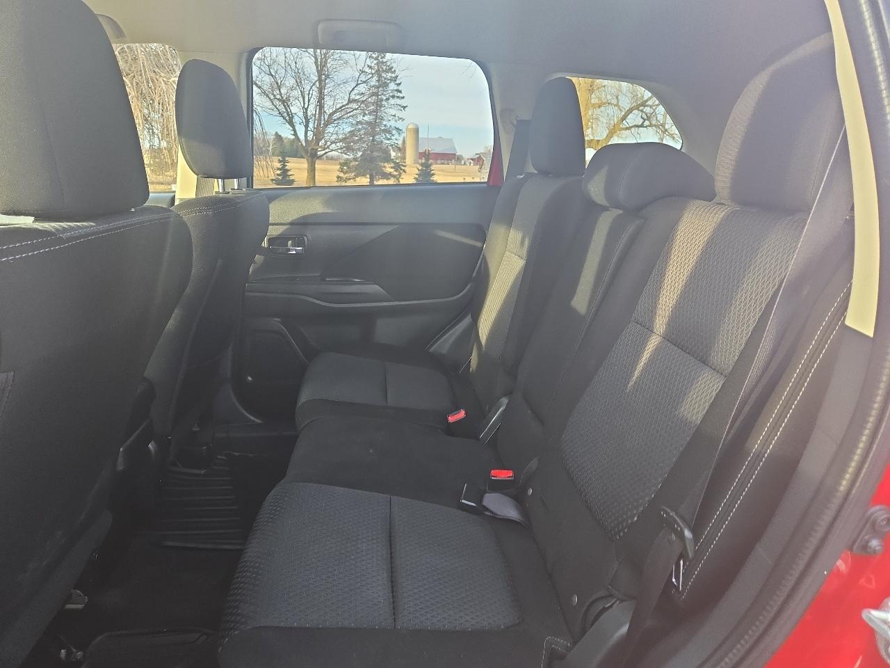 Mitsubishi Outlander SEL AWD 2018