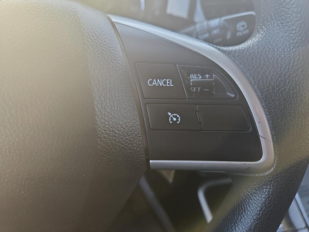 Mitsubishi Outlander SEL AWD 2018