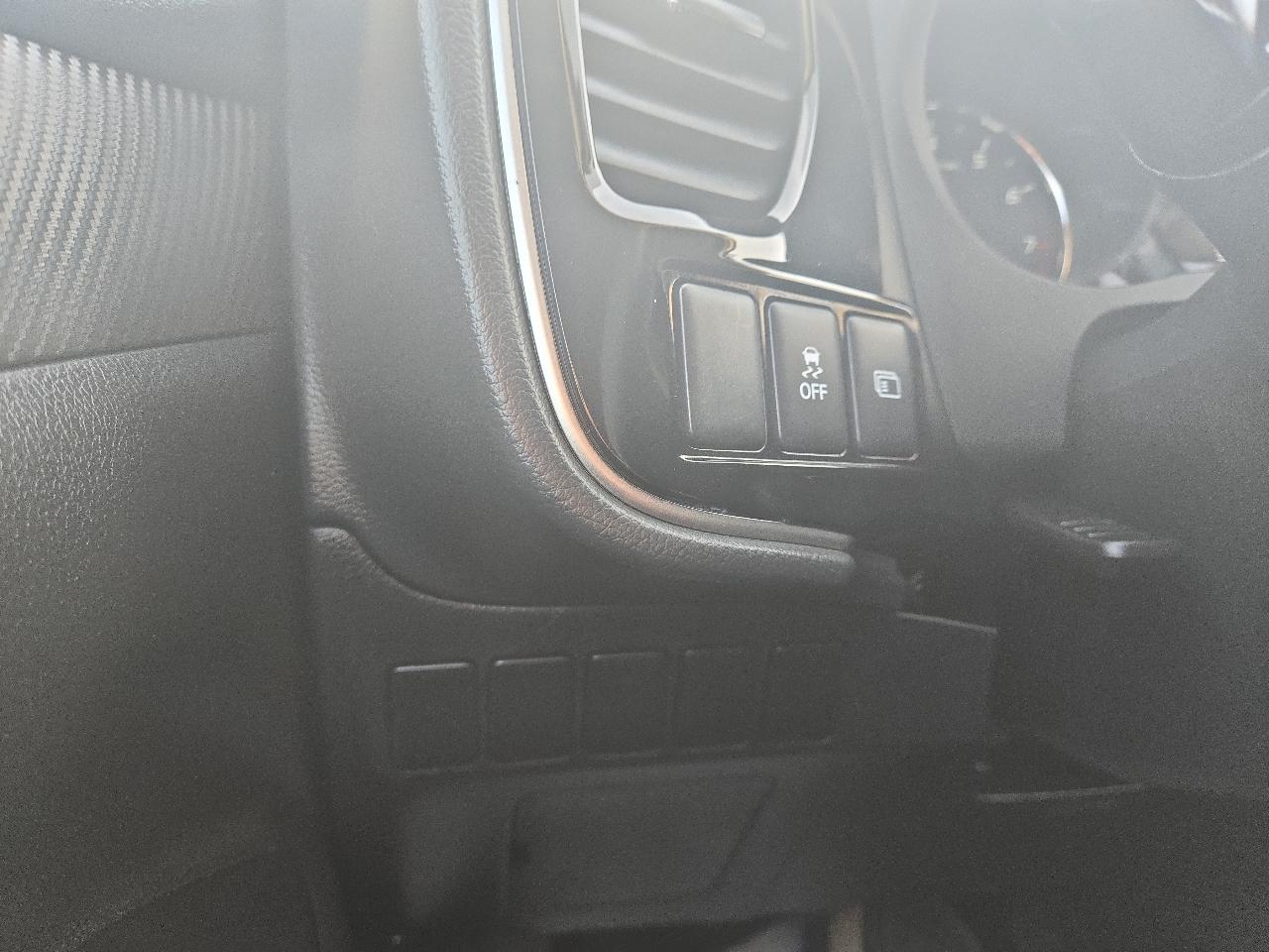 Mitsubishi Outlander SEL AWD 2018