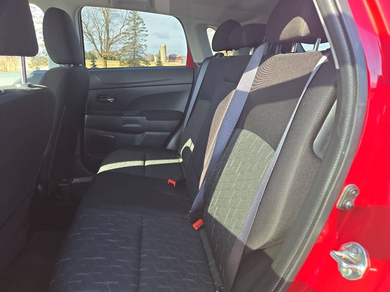 Mitsubishi Outlander Sport 2.0 ES 4WD 2025