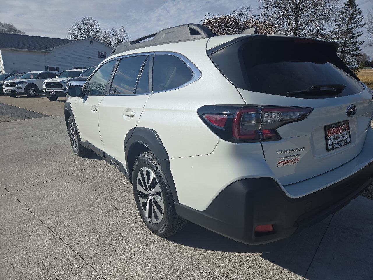 Subaru Outback Premium 2023