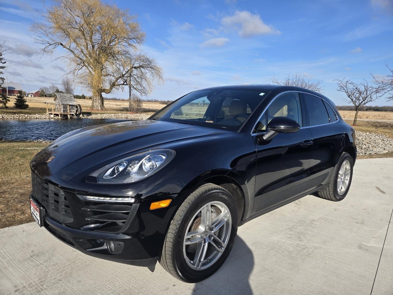 2017 Porsche Macan S