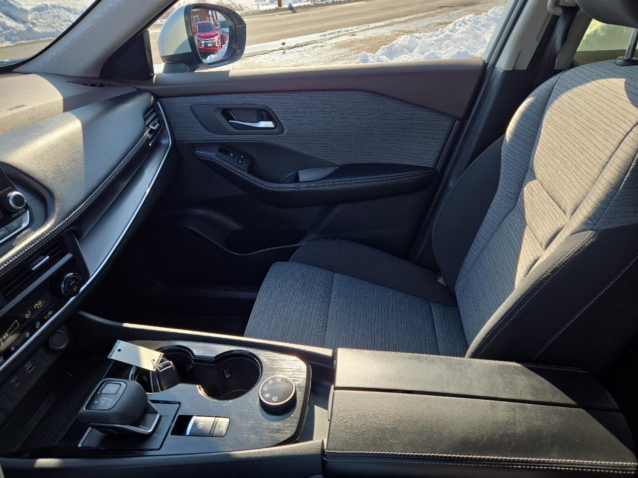 Nissan Rogue SV AWD 2023