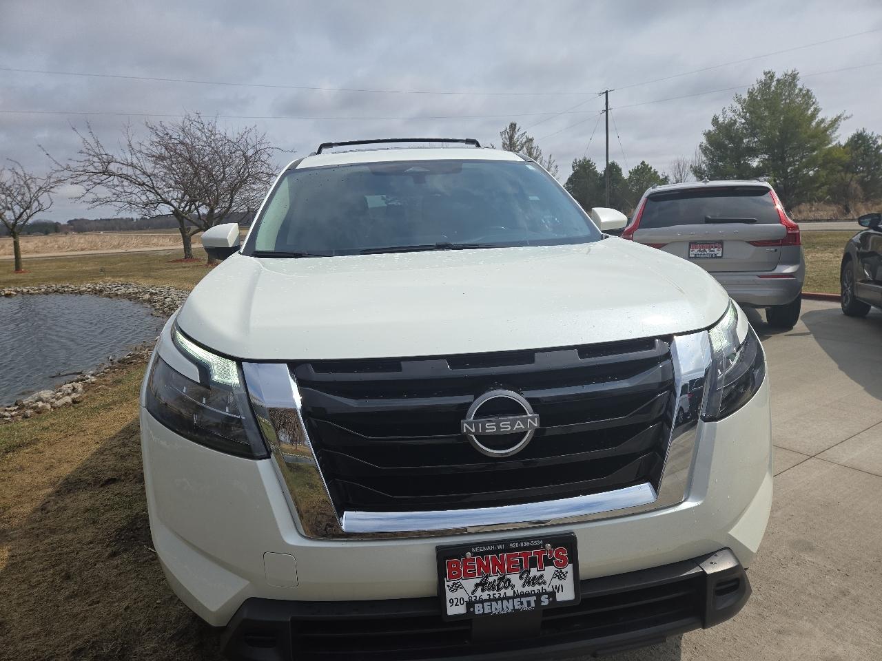 Nissan Pathfinder SV 4WD 2023