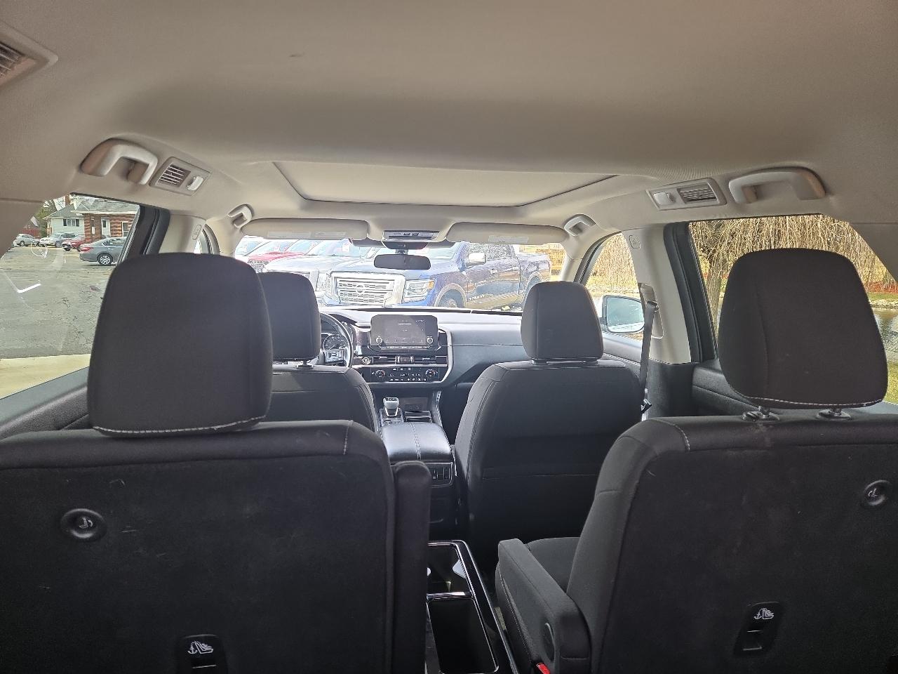 Nissan Pathfinder SV 4WD 2023