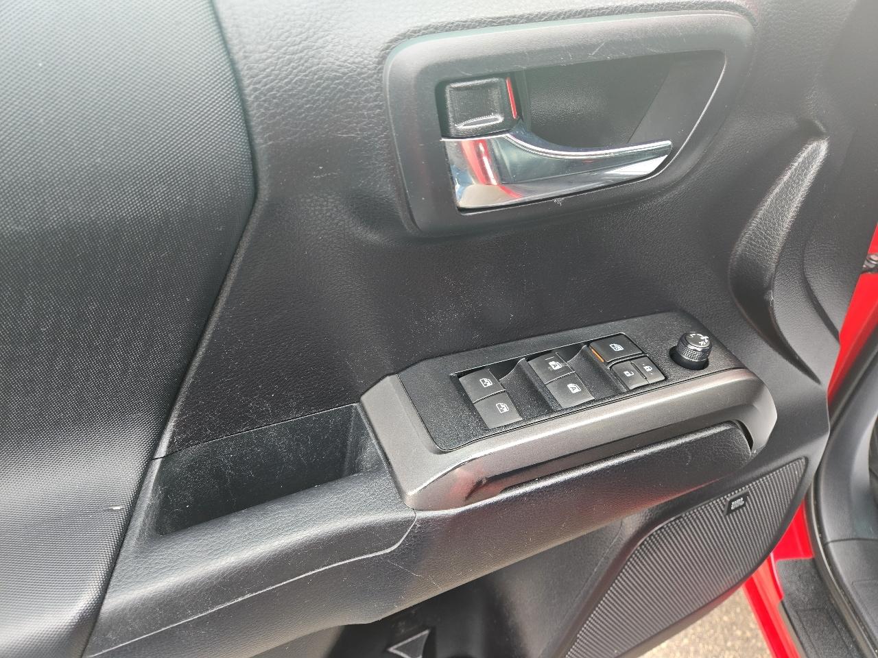 Toyota Tacoma SR5 Double Cab Long Bed V6 6AT 4WD 2020