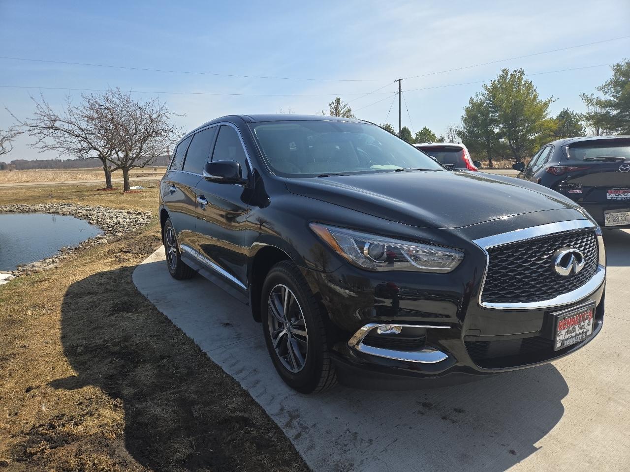 Infiniti QX60 Base AWD 2017