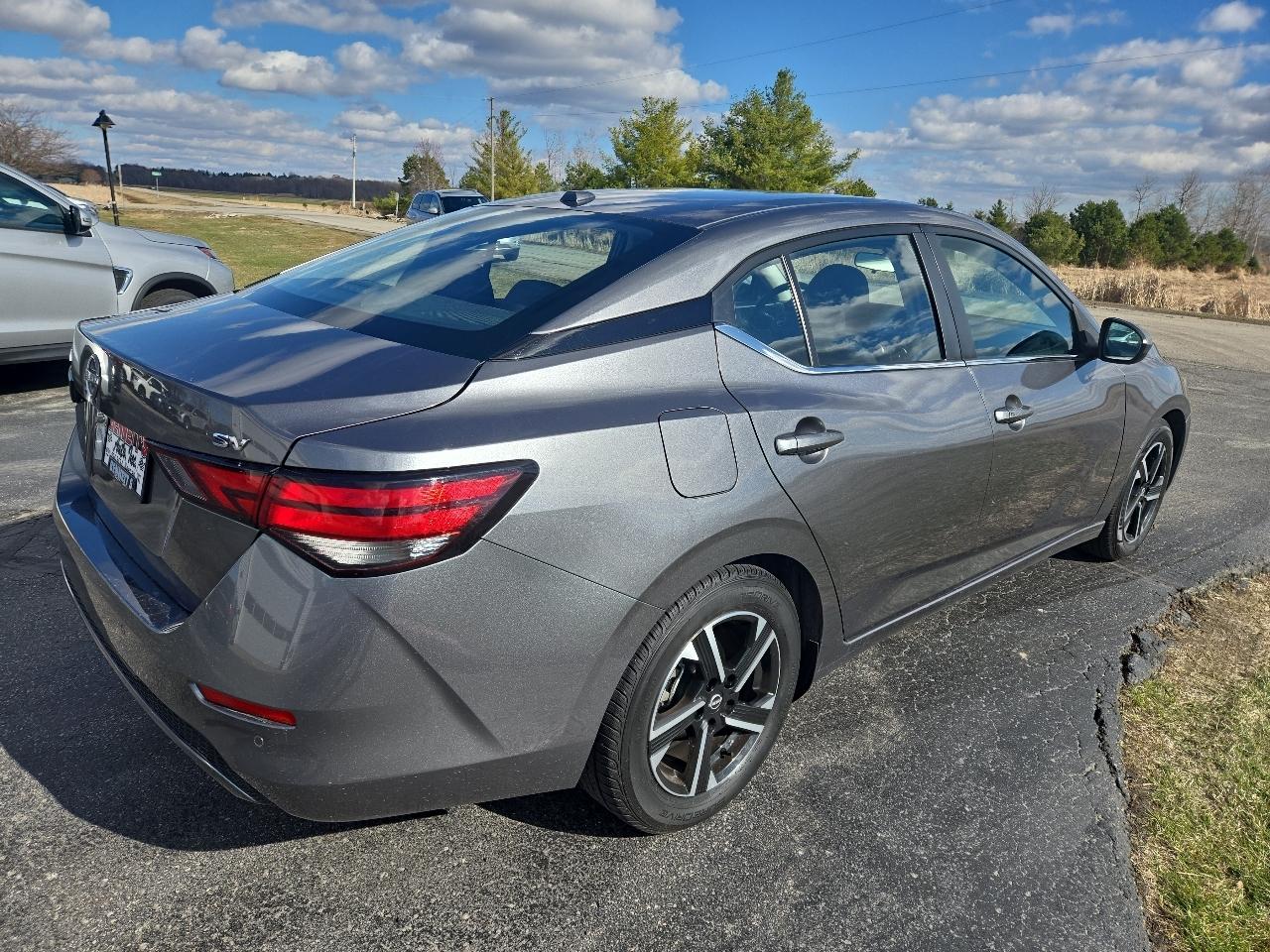 Nissan Sentra SV 2024