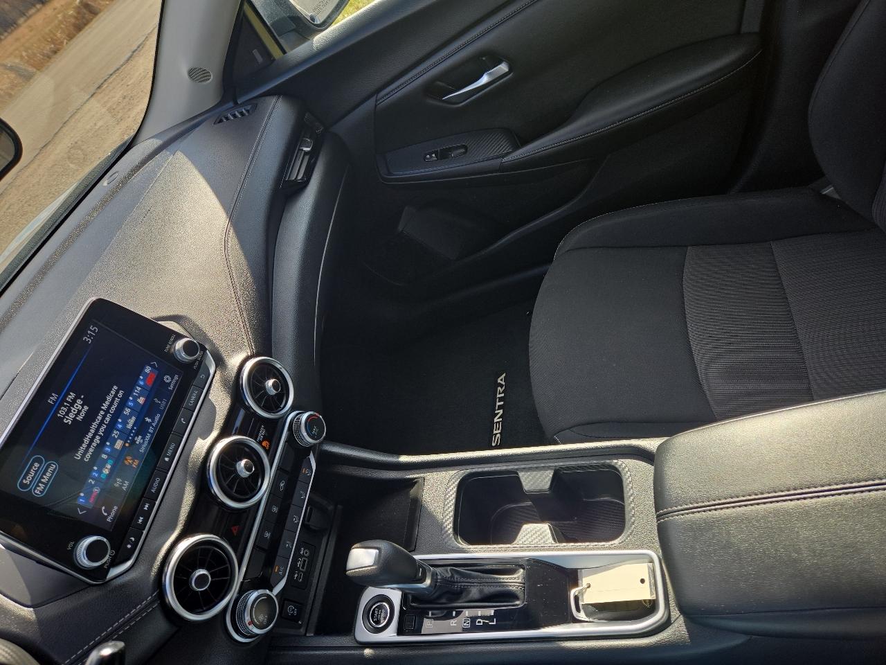 Nissan Sentra SV 2024