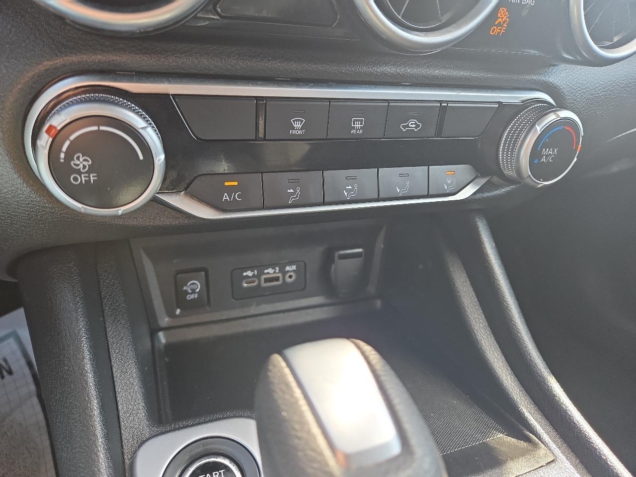 Nissan Sentra SV 2024