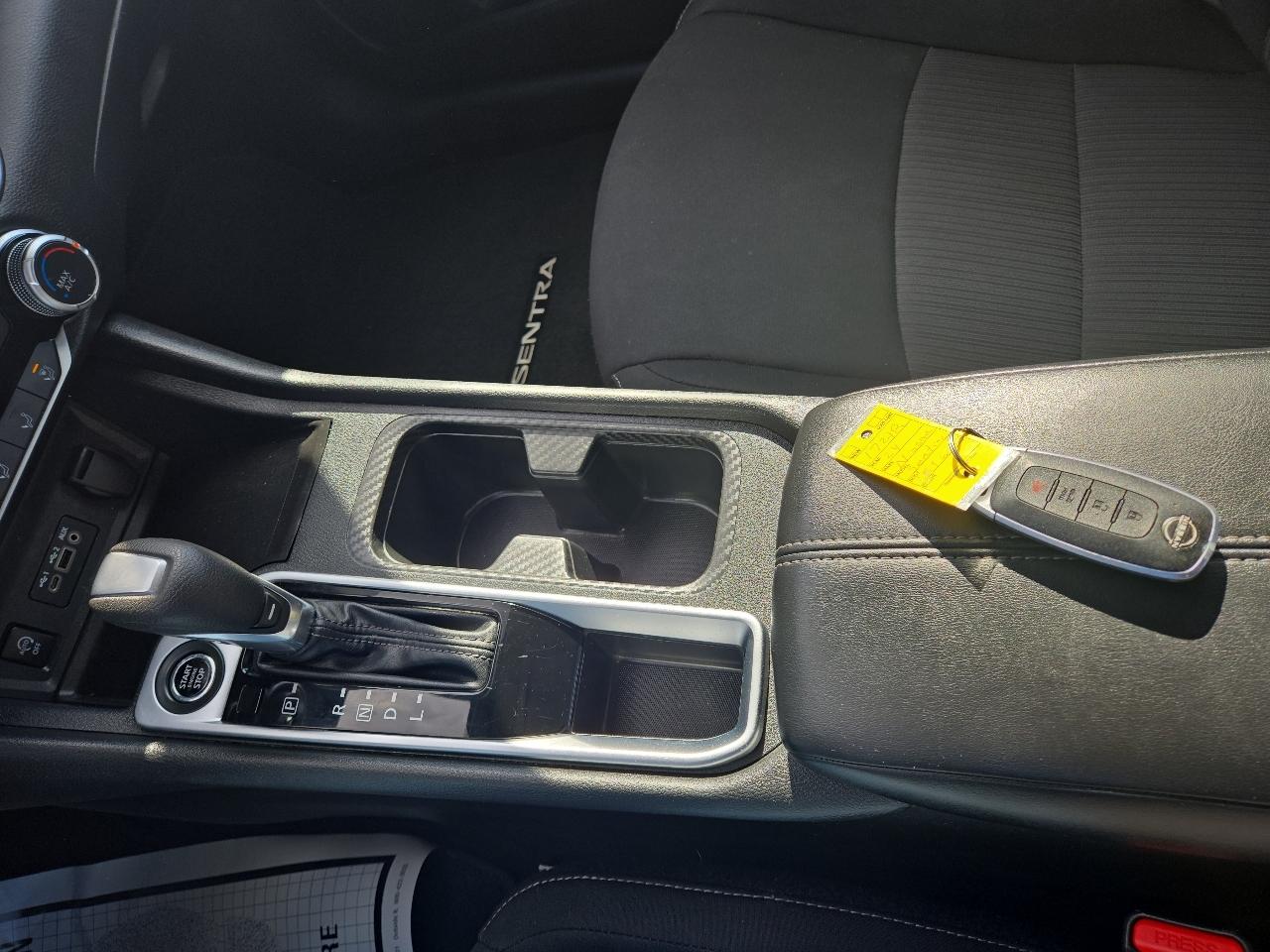 Nissan Sentra SV 2024