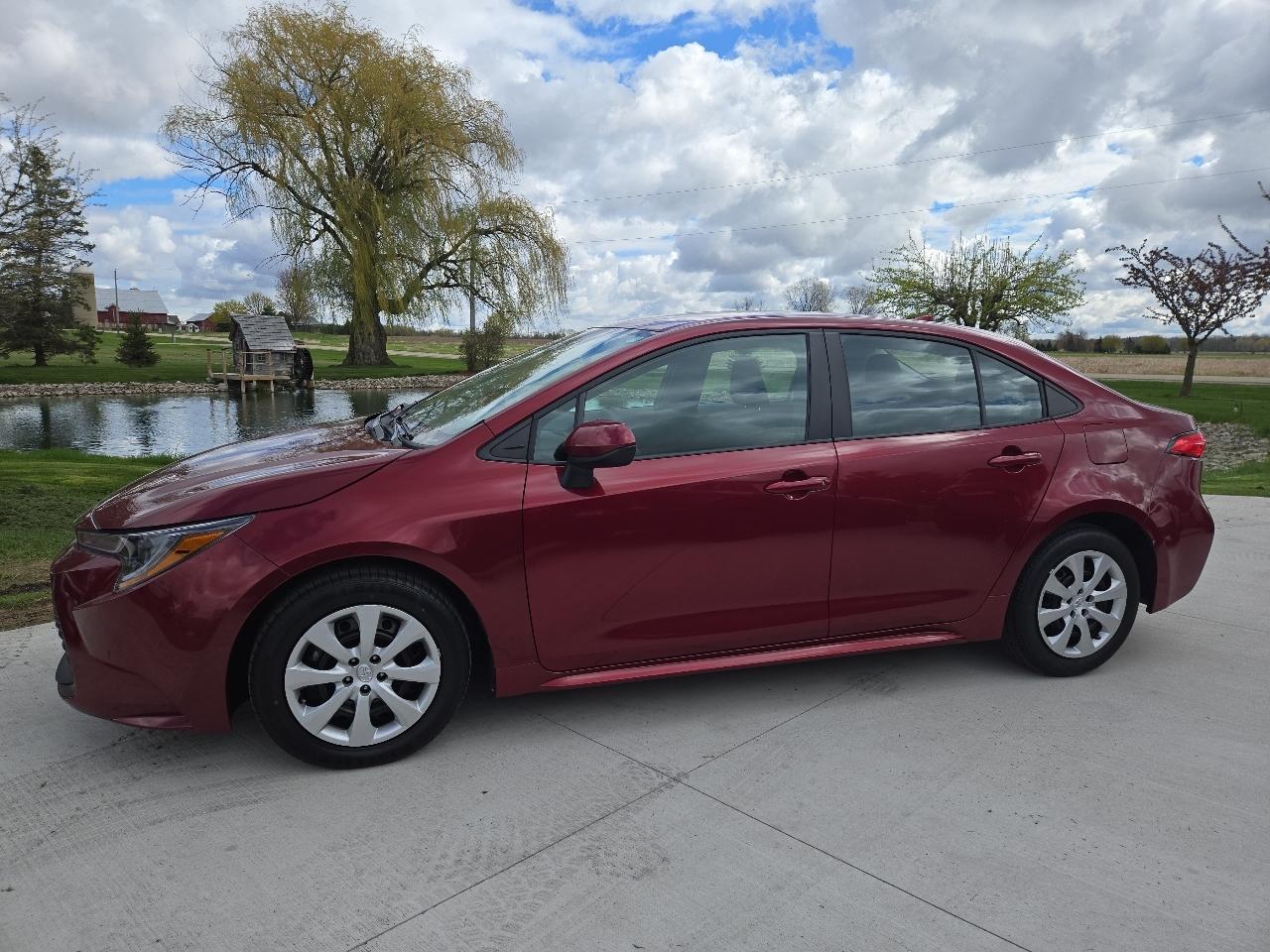 Toyota Corolla LE 2024