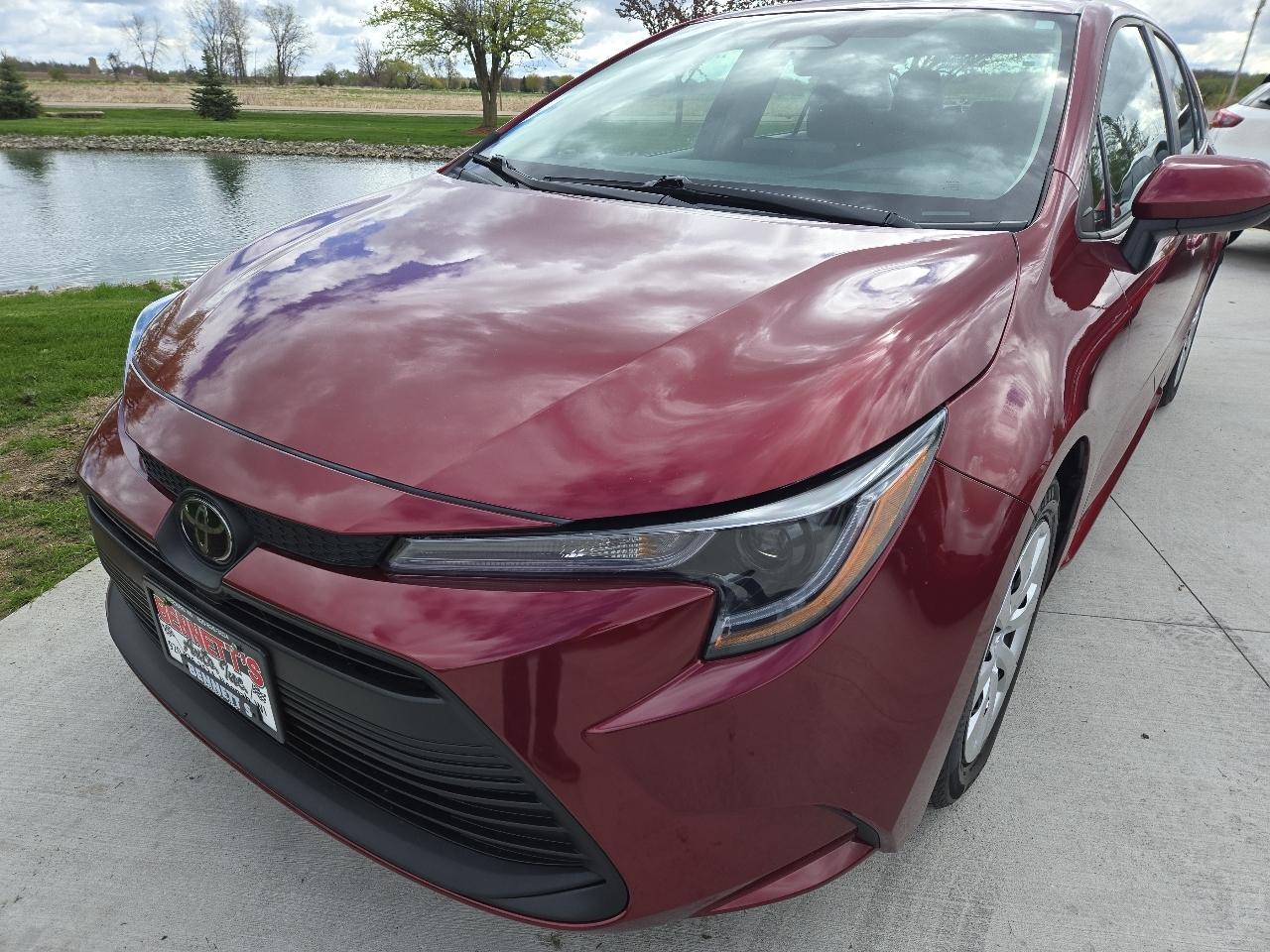 Toyota Corolla LE 2024