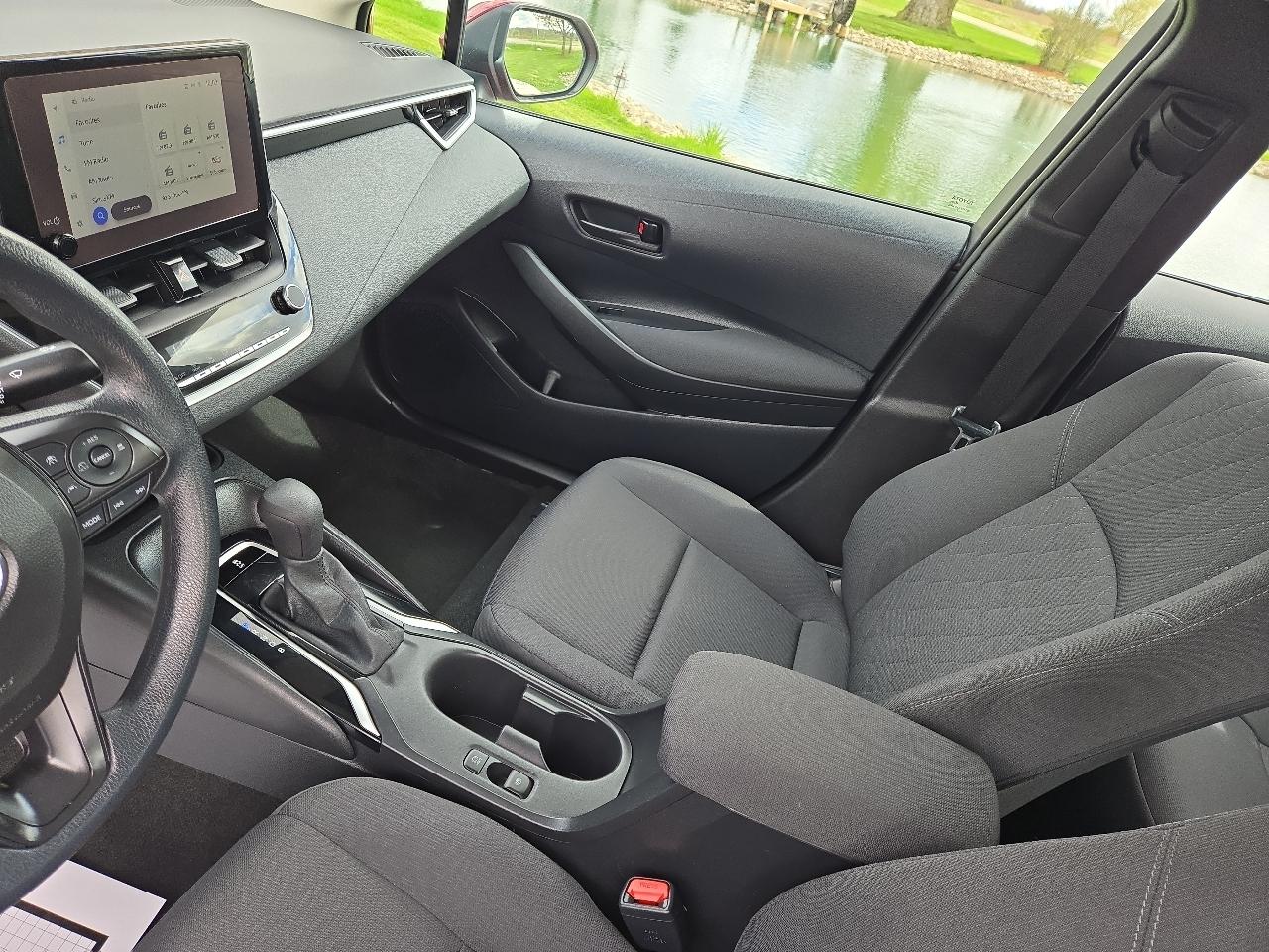 Toyota Corolla LE 2024