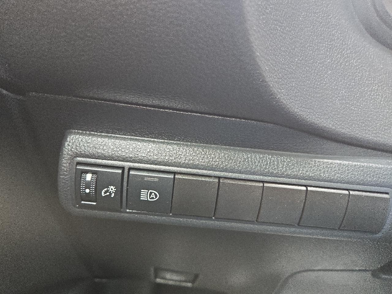 Toyota Corolla LE 2024