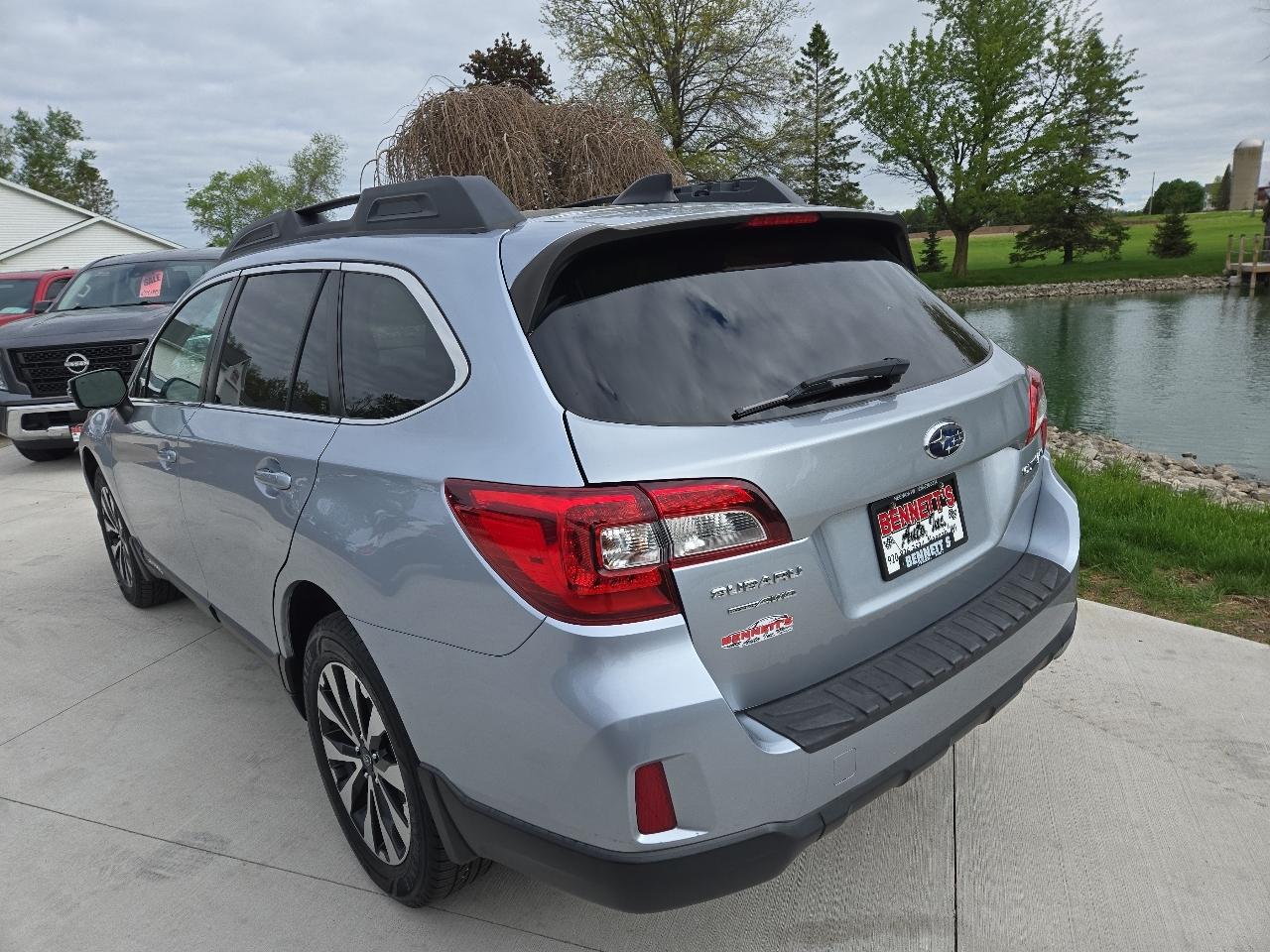 Subaru Outback  2016