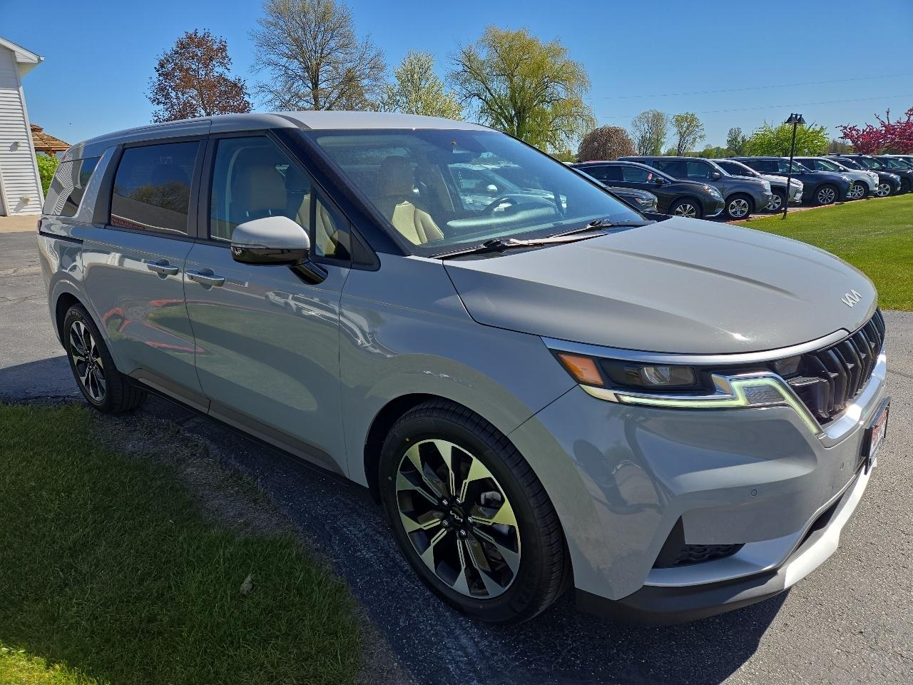 Kia Carnival  2022