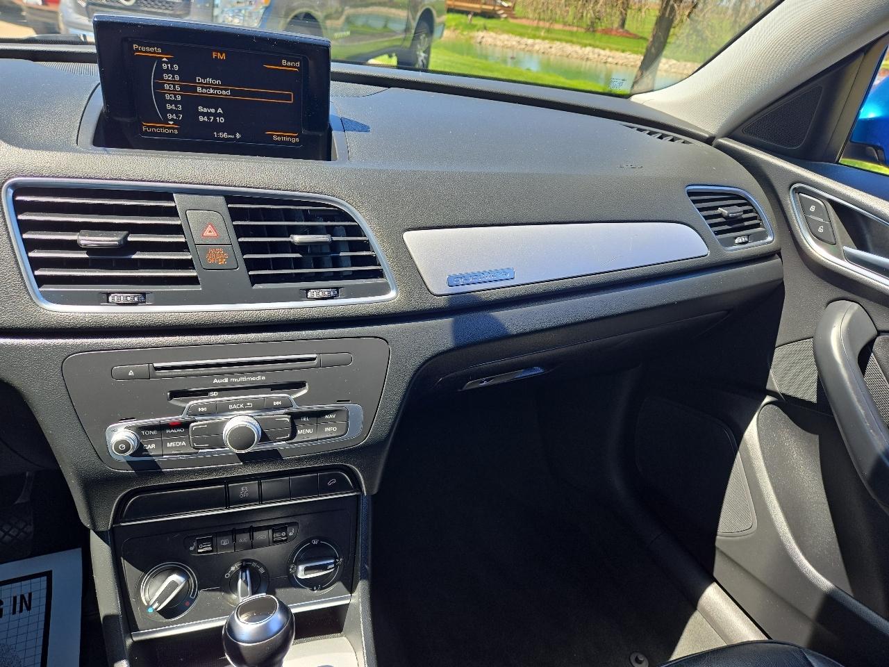Audi Q3 2.0T quattro Premium Plus 2016