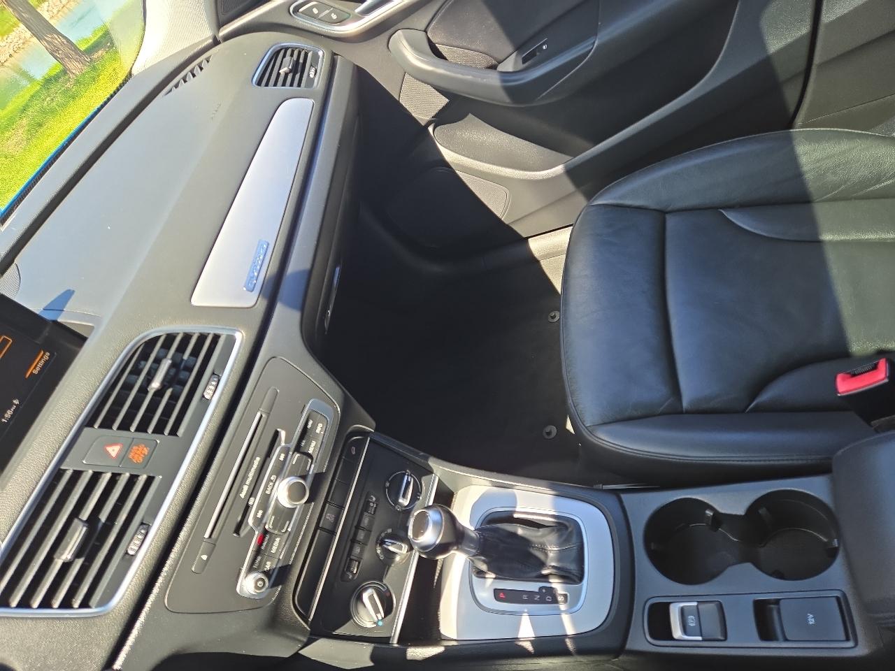 Audi Q3 2.0T quattro Premium Plus 2016