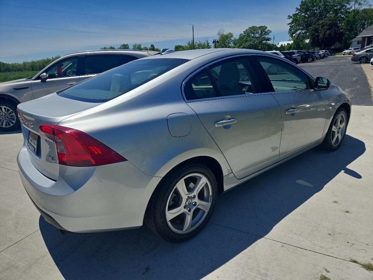 Volvo S60 T5 2012