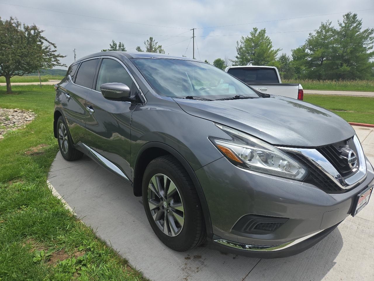 Nissan Murano S AWD 2015