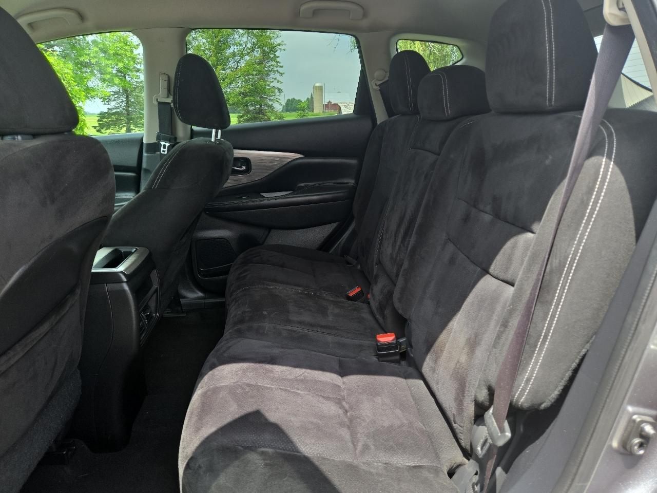 Nissan Murano S AWD 2015