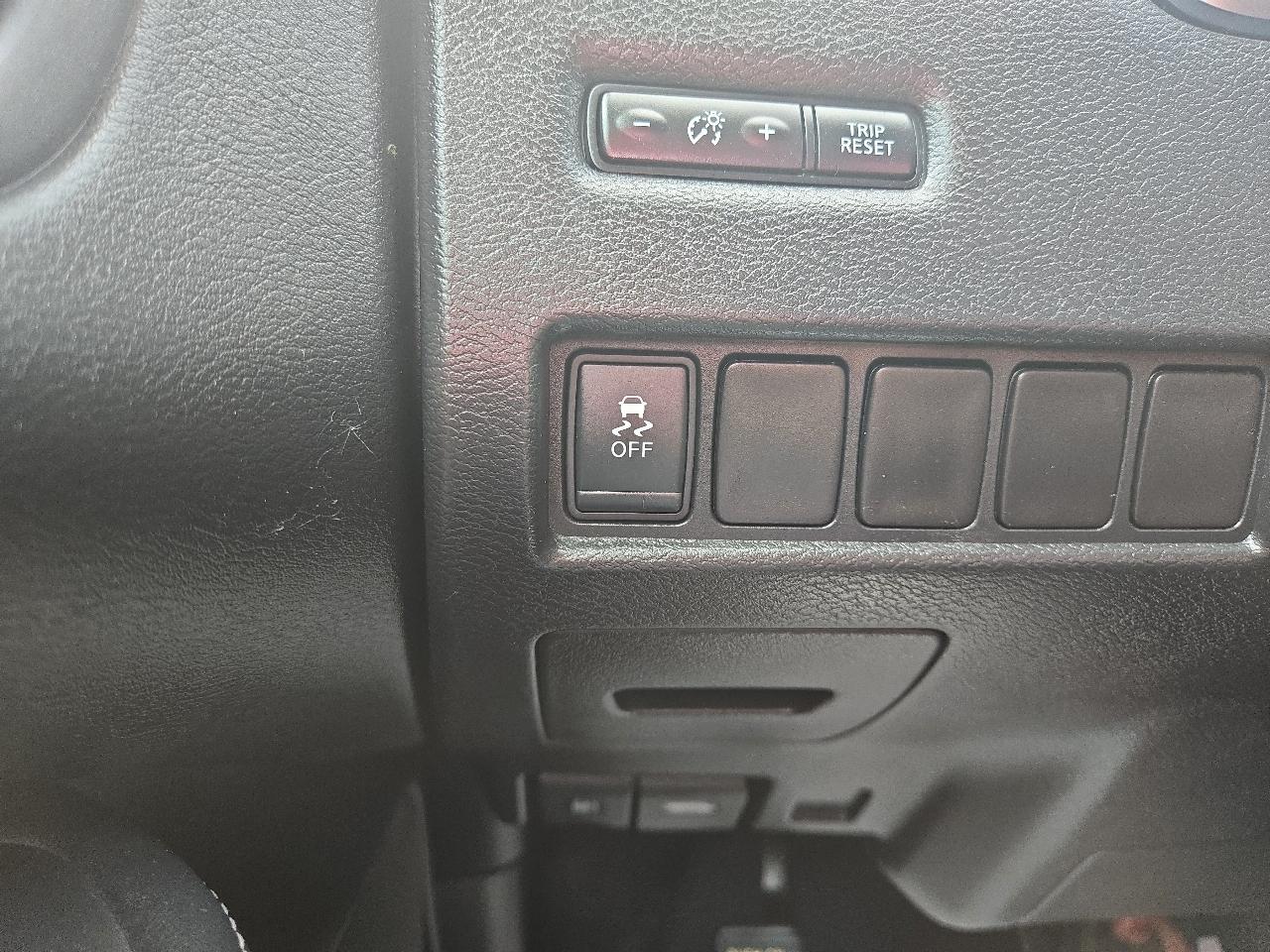 Nissan Murano S AWD 2015