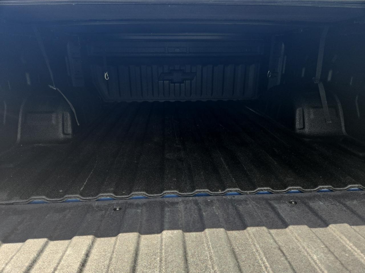 Chevrolet Silverado 1500 LTZ Crew Cab 4WD 2024