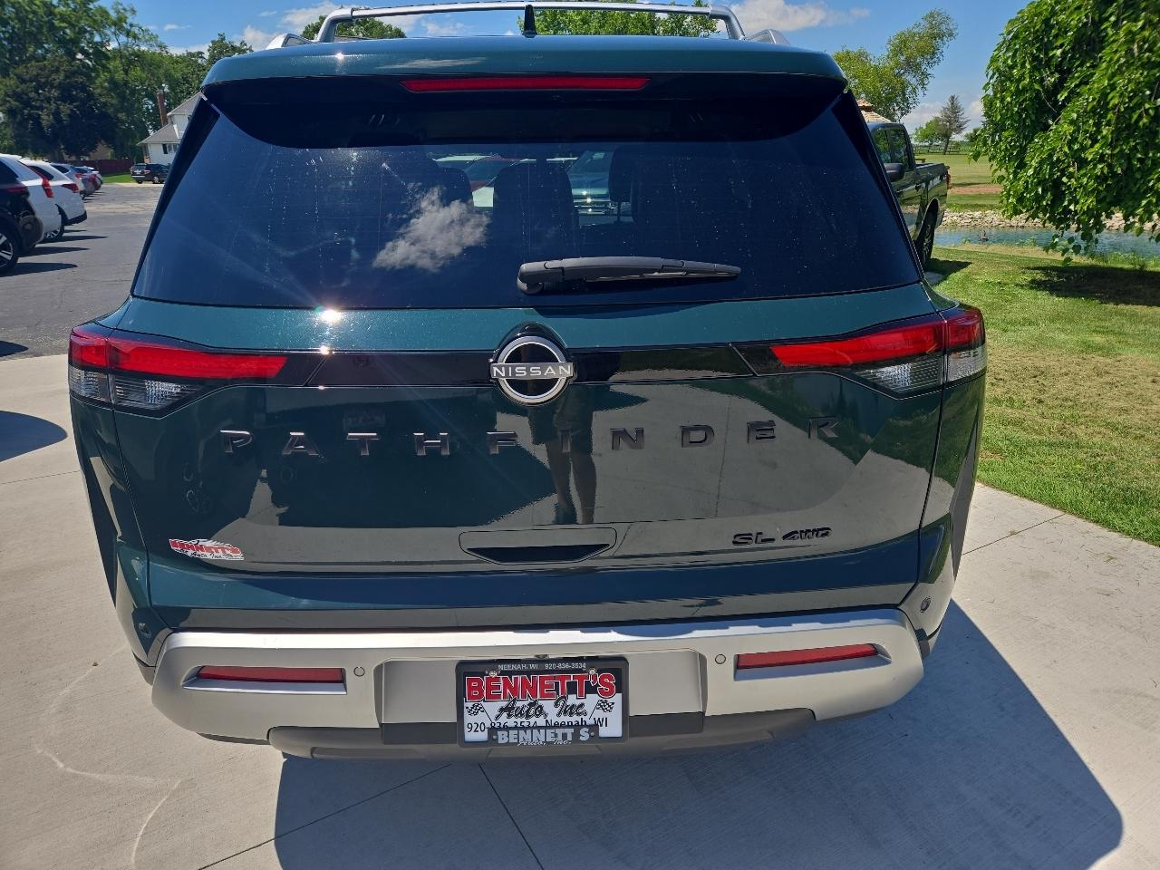 Nissan Pathfinder SL 4WD 2023