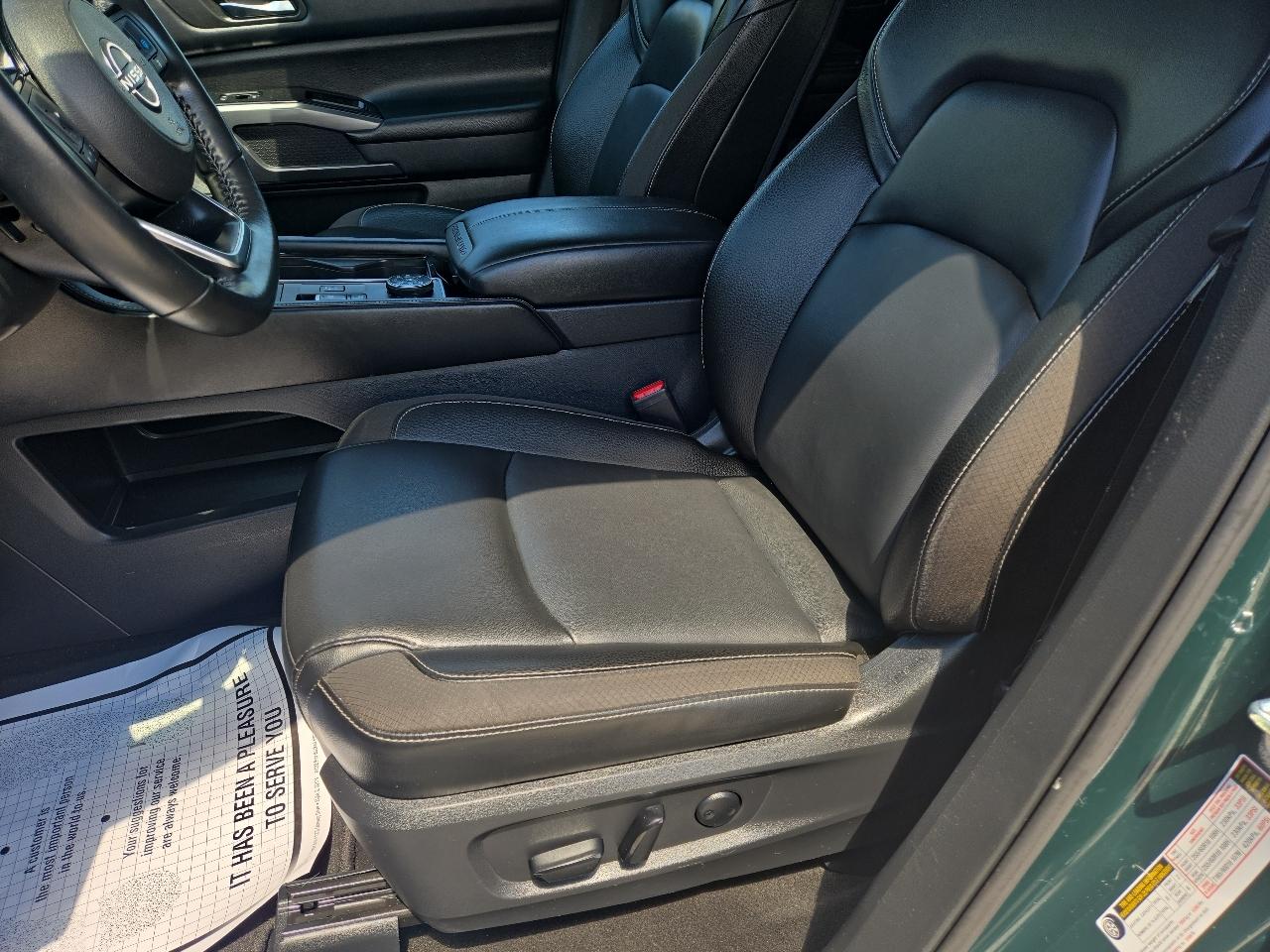 Nissan Pathfinder SL 4WD 2023