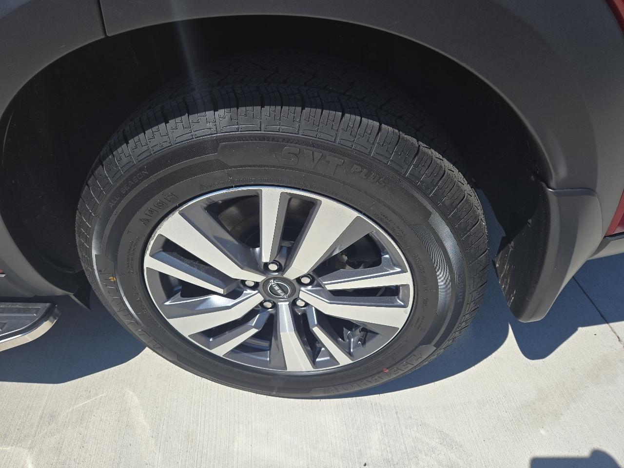 Nissan Pathfinder SL 4WD 2024