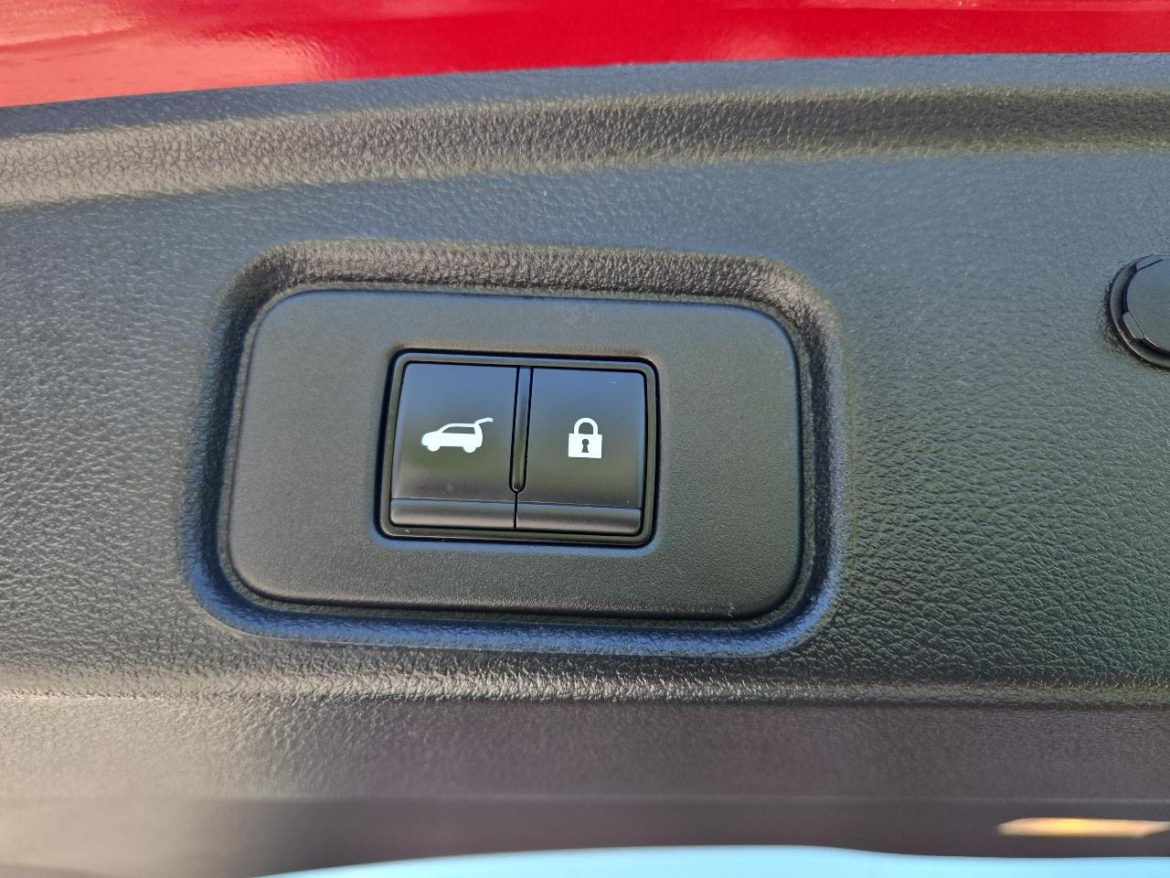 Nissan Pathfinder SL 4WD 2024