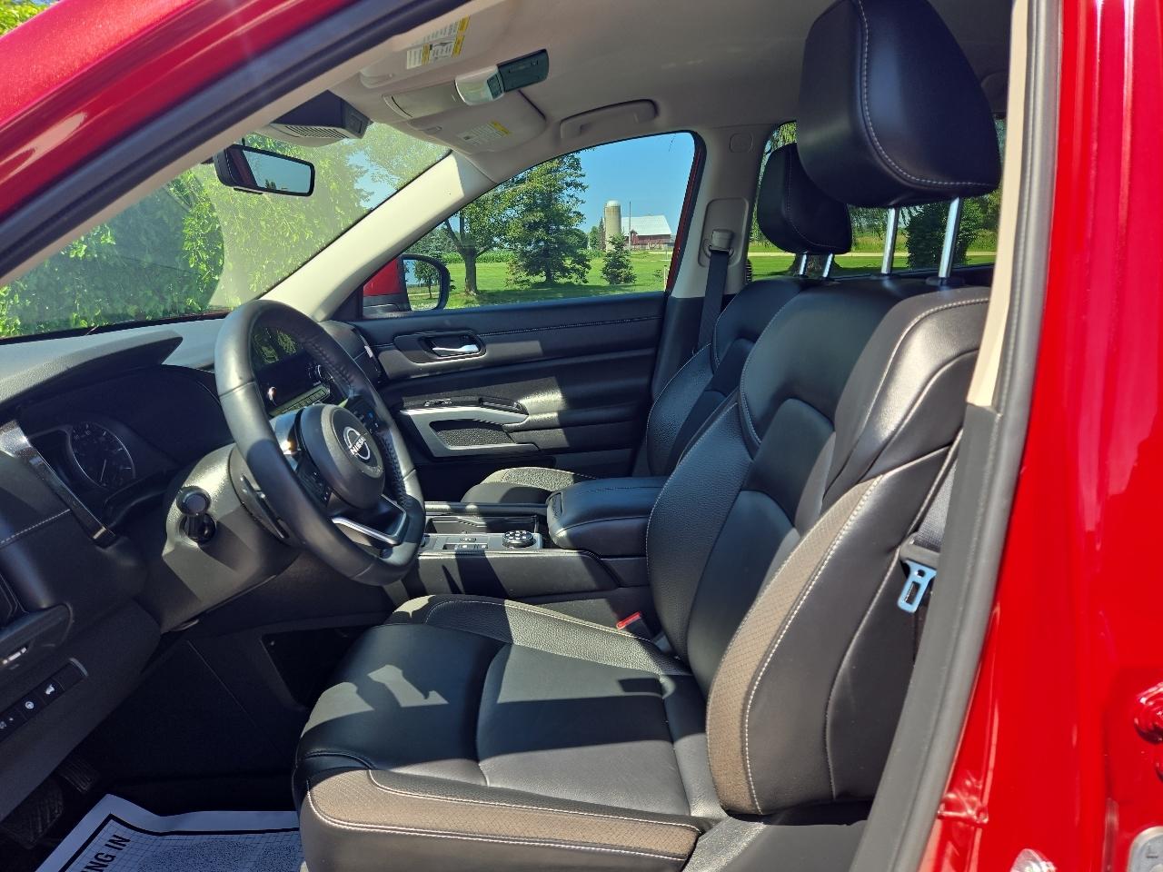 Nissan Pathfinder SL 4WD 2024