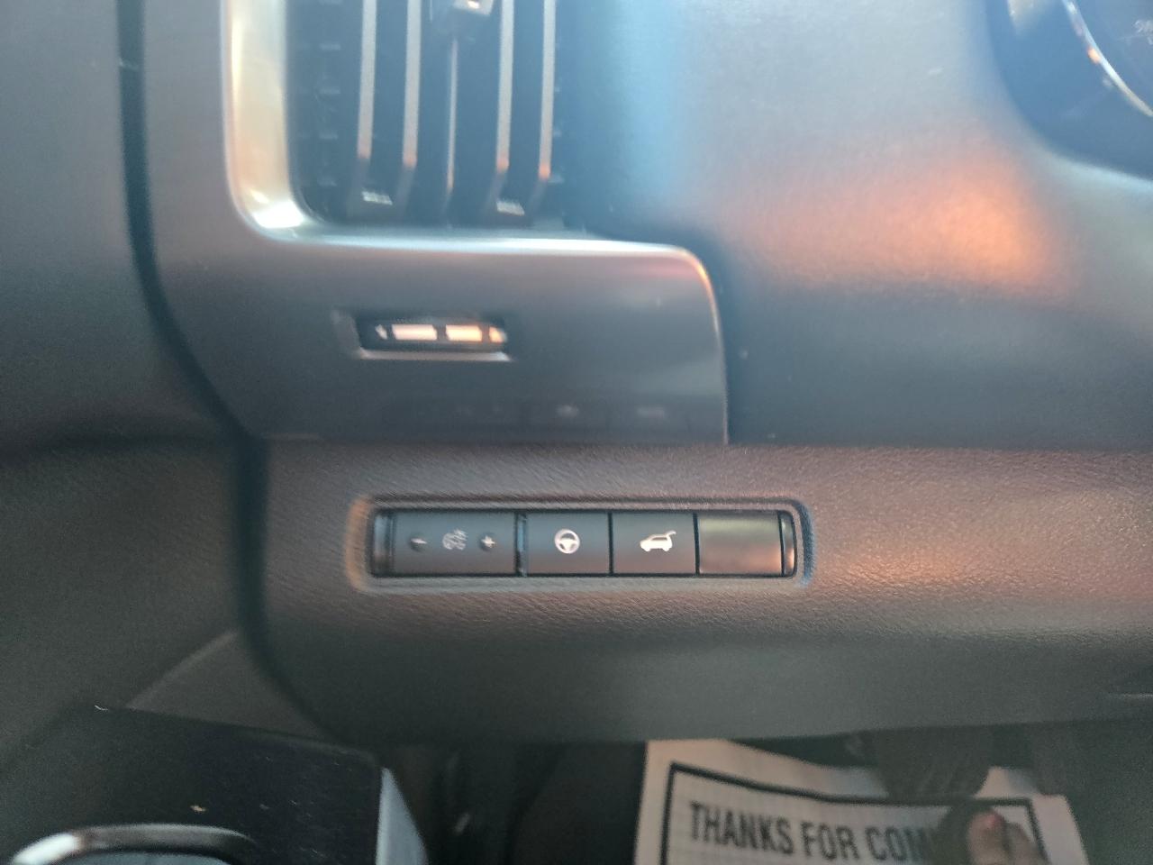 Nissan Pathfinder SL 4WD 2024