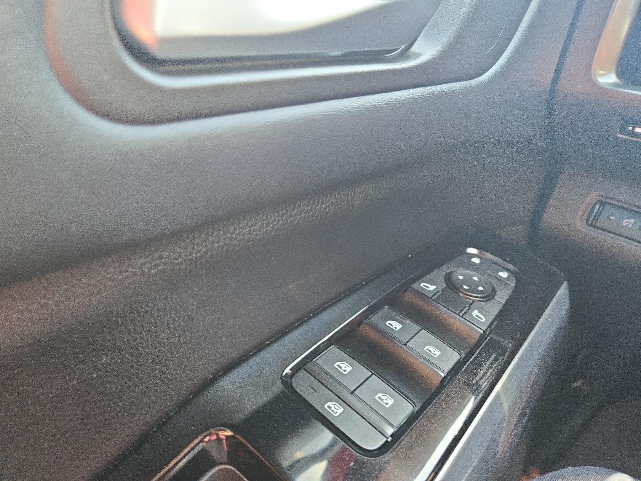 Nissan Pathfinder SL 4WD 2024