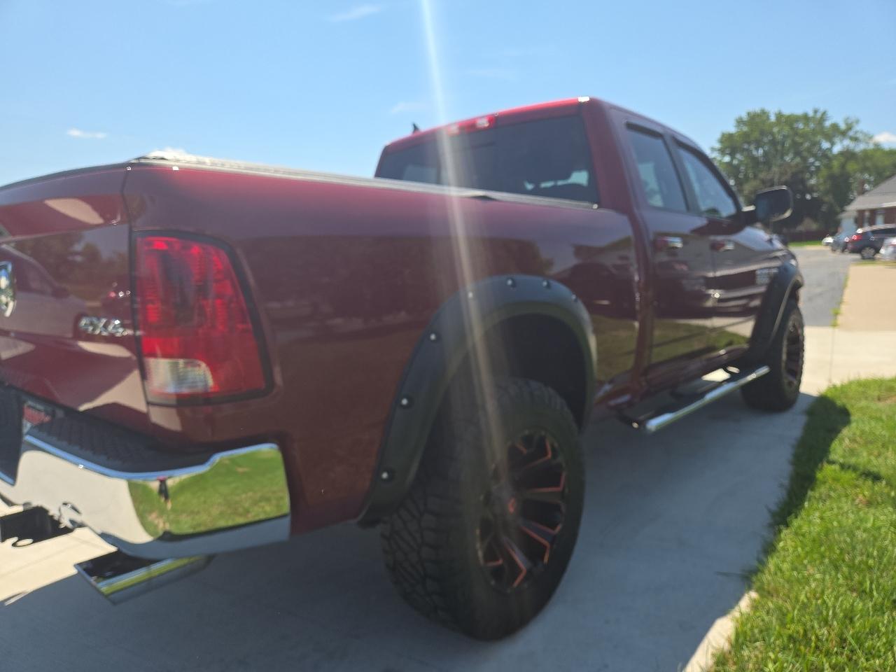 RAM 1500 SLT Quad Cab 4WD 2013