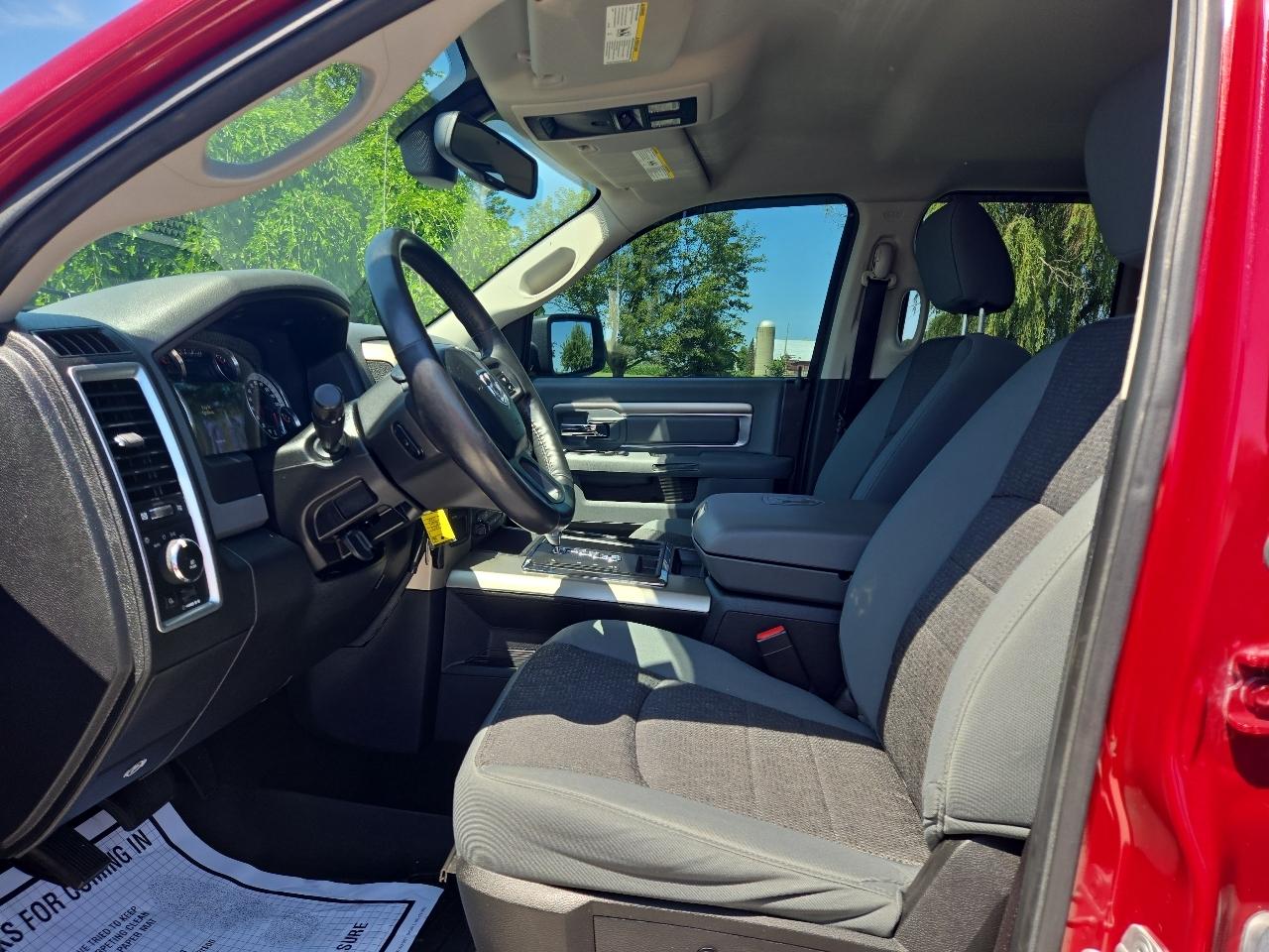 RAM 1500 SLT Quad Cab 4WD 2013