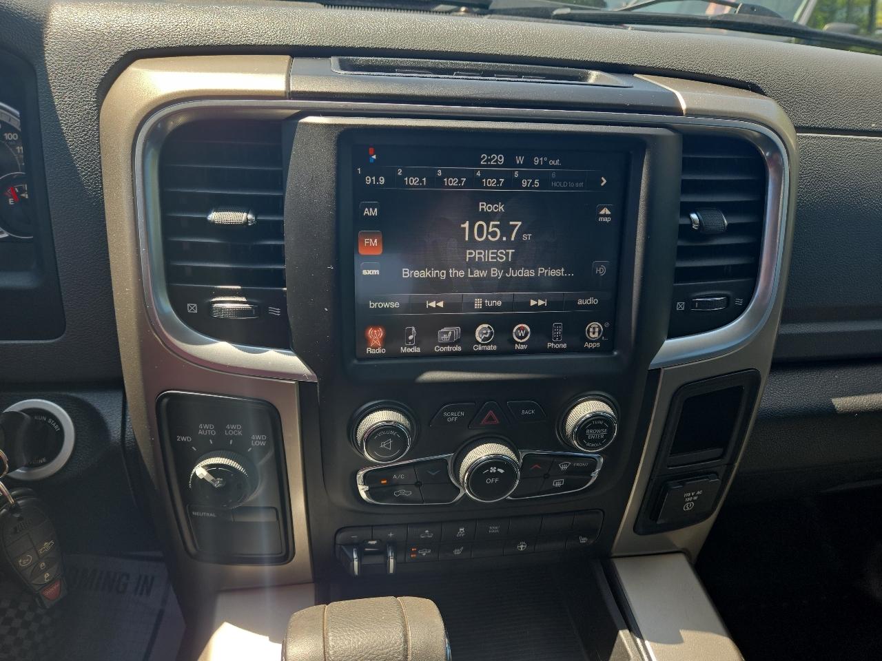 RAM 1500 SLT Quad Cab 4WD 2013