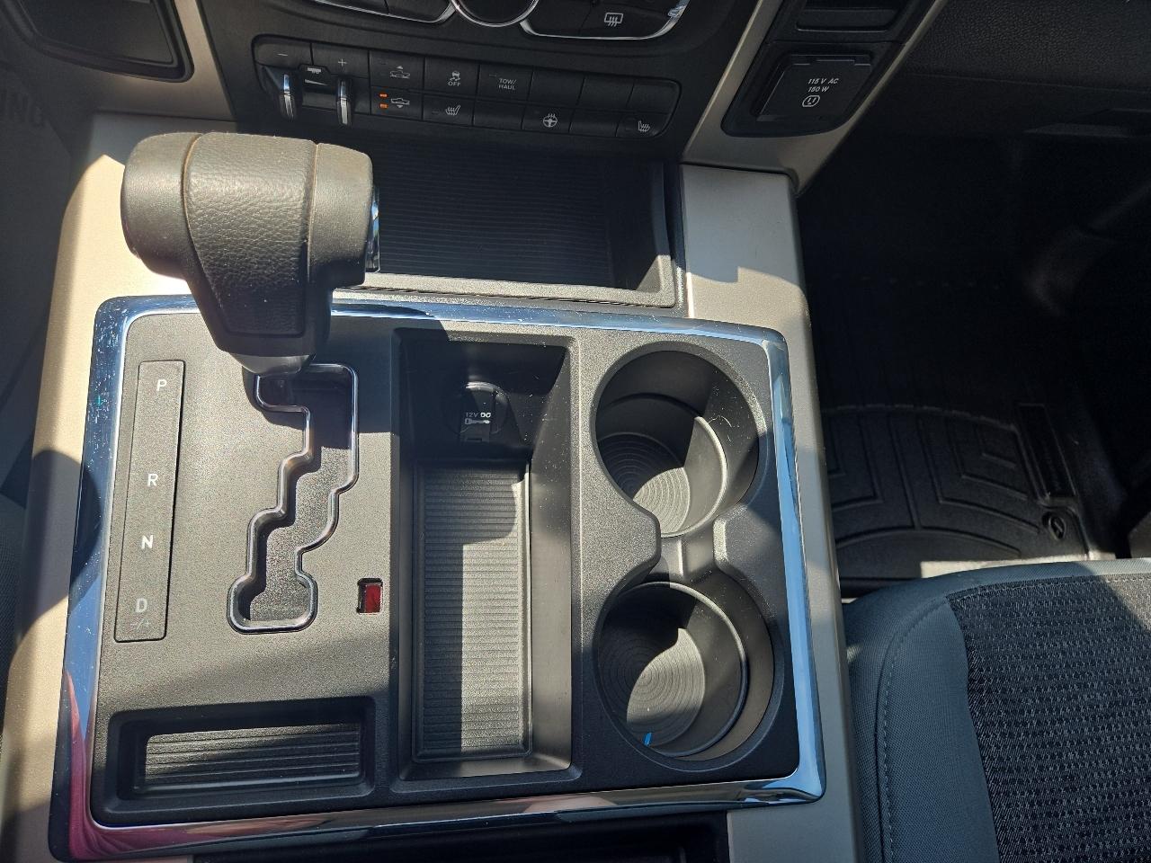 RAM 1500 SLT Quad Cab 4WD 2013