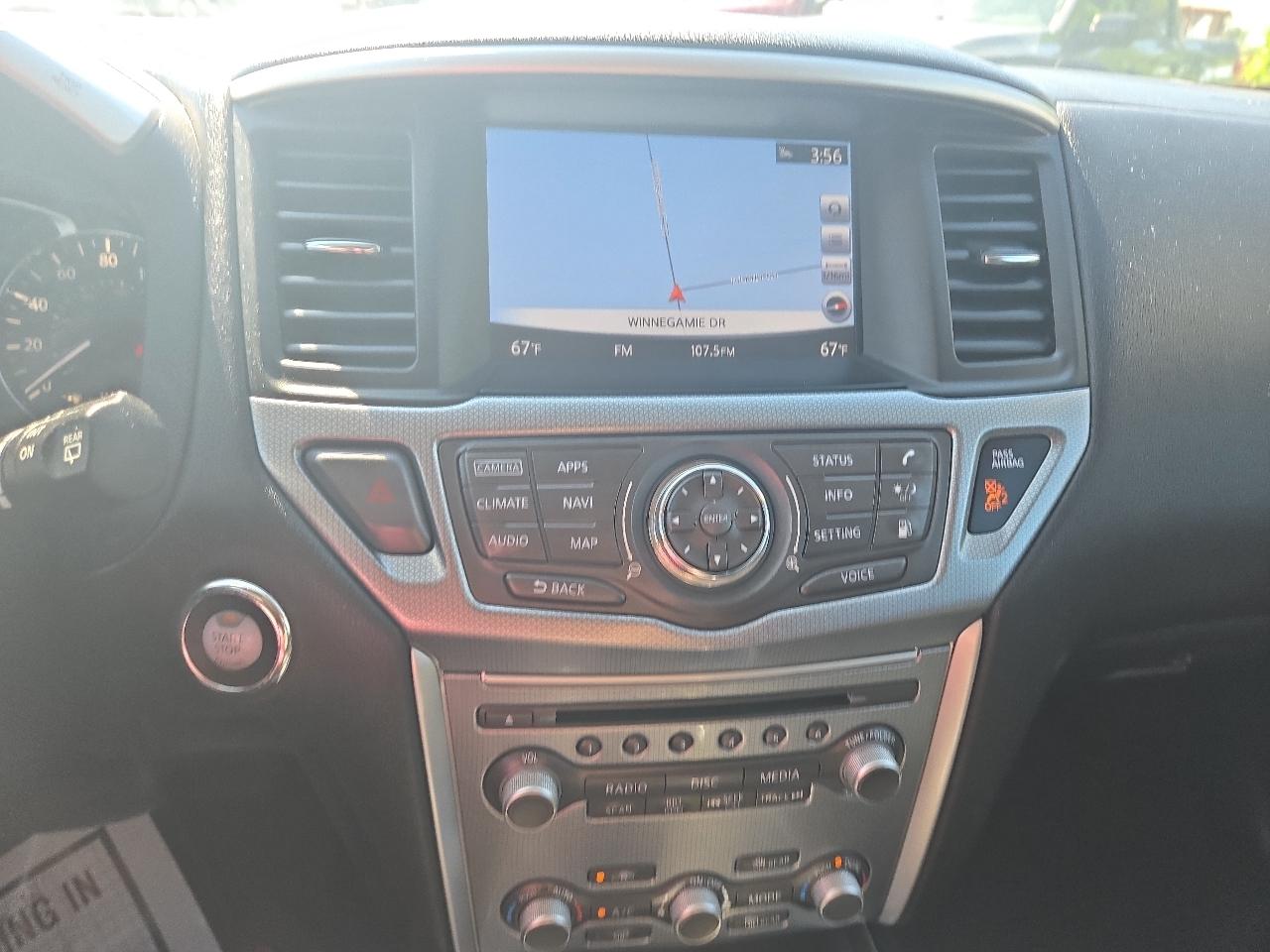 Nissan Pathfinder SV 4WD 2018