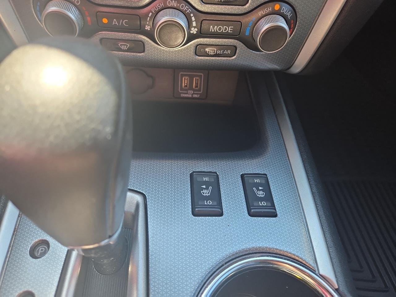 Nissan Pathfinder SV 4WD 2018