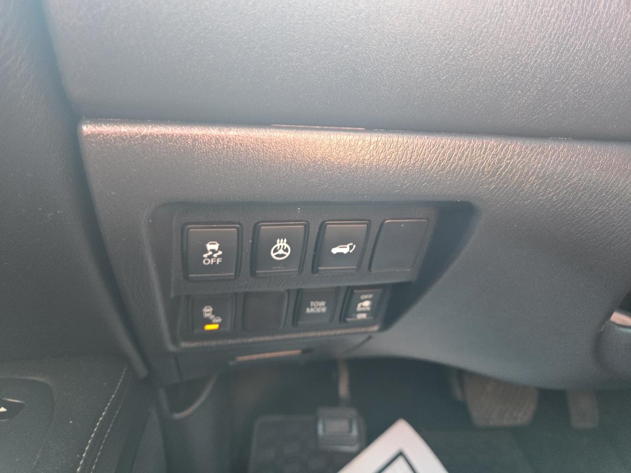 Nissan Pathfinder SV 4WD 2018