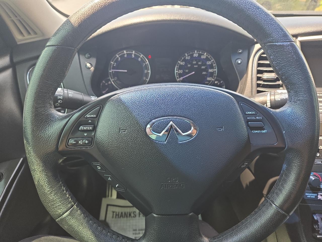 Infiniti QX50 Base AWD 2016